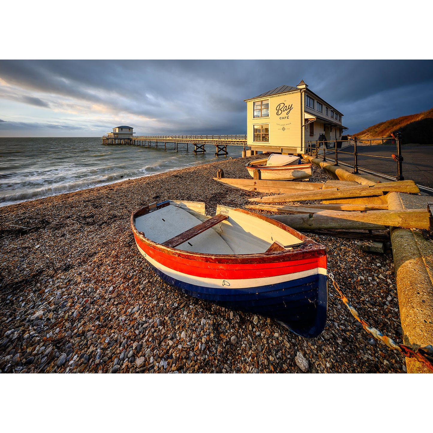 Totland Pier
