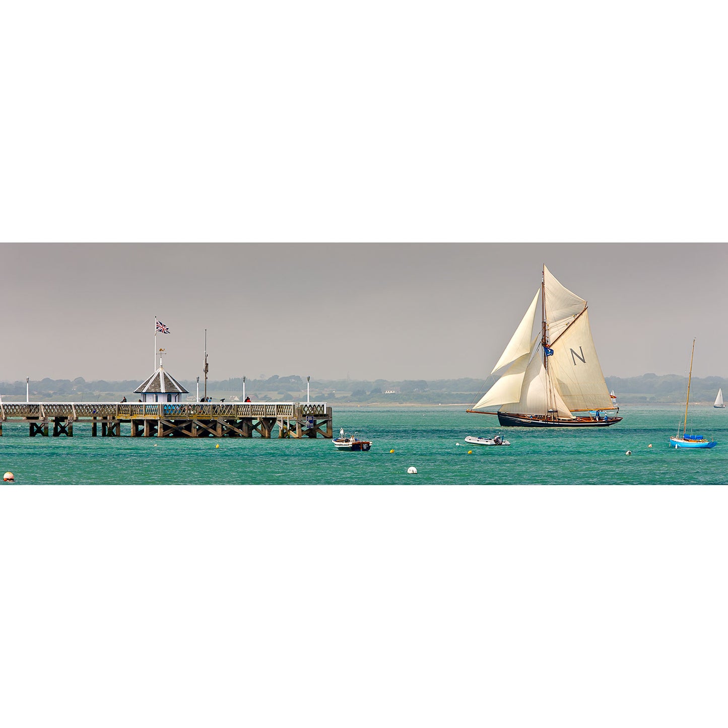 Yarmouth Pier - Available Light Photography