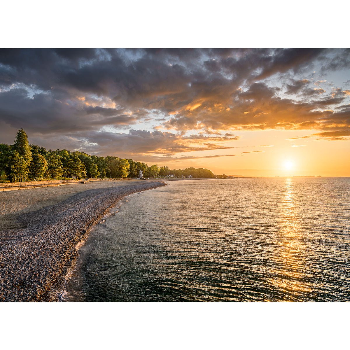 Appley Beach – Available Light Photography