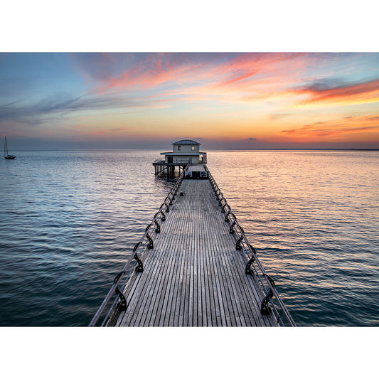 Totland Pier